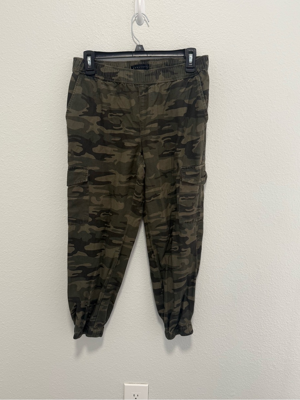 Sanctuary Olive Camo Cargo Joggers Size Petite Small